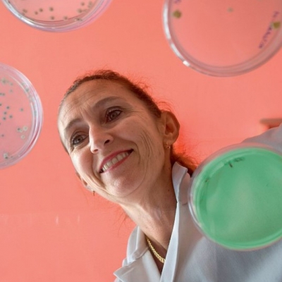 VALÉRIE MIZRAHI